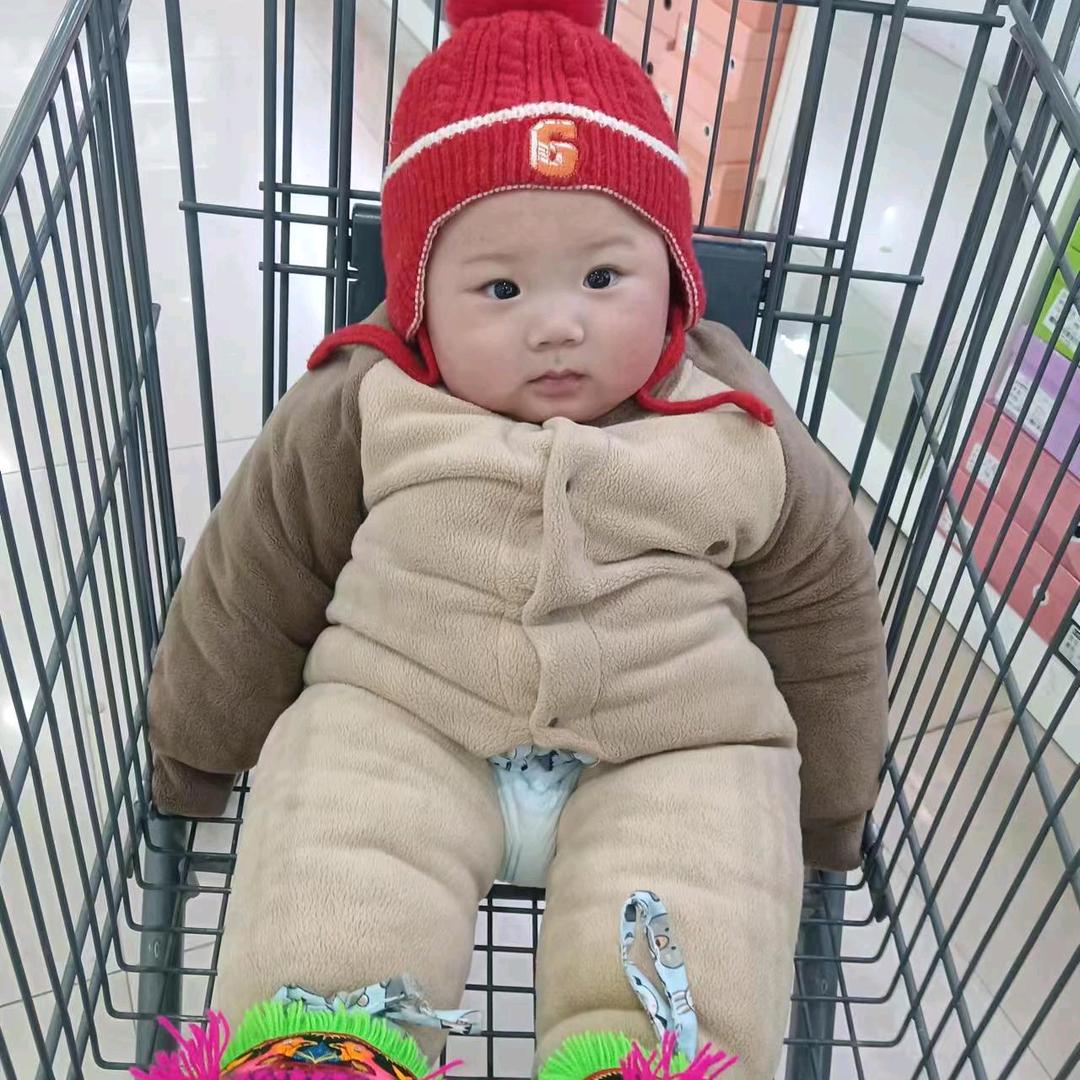 40多岁的老阿姨