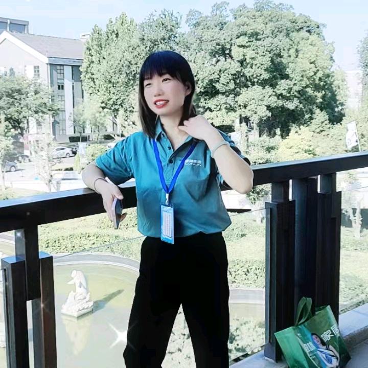 梁水镇鑫达家具广场丽姐