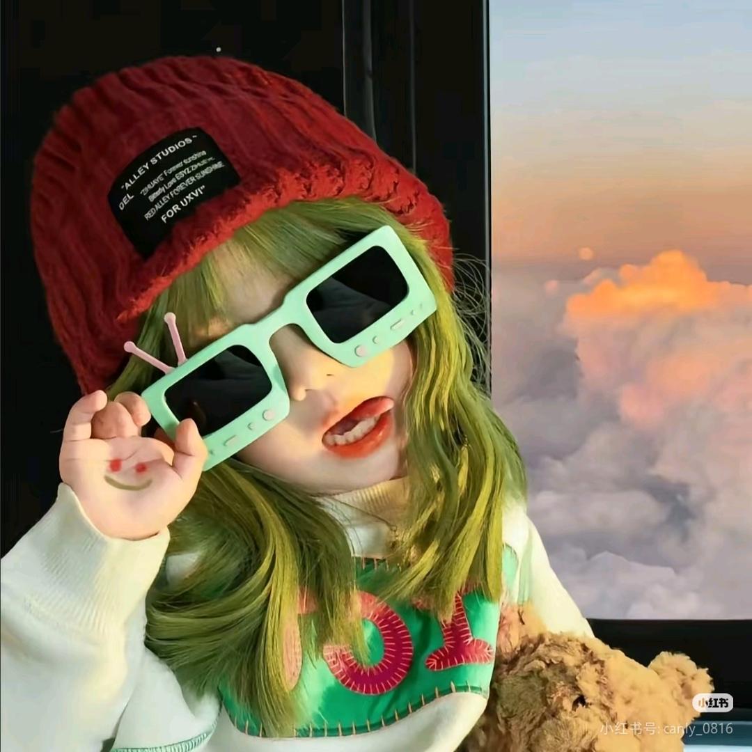 草莓味的嘎嘣脆