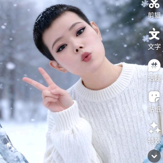 ℳঞ🍒清风徐来꧔ꦿ᭄࿐ᩚ