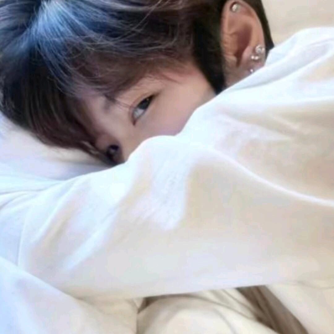 一刀斩断梨花树