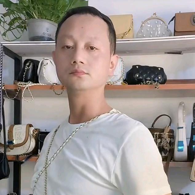 快卖时尚女包