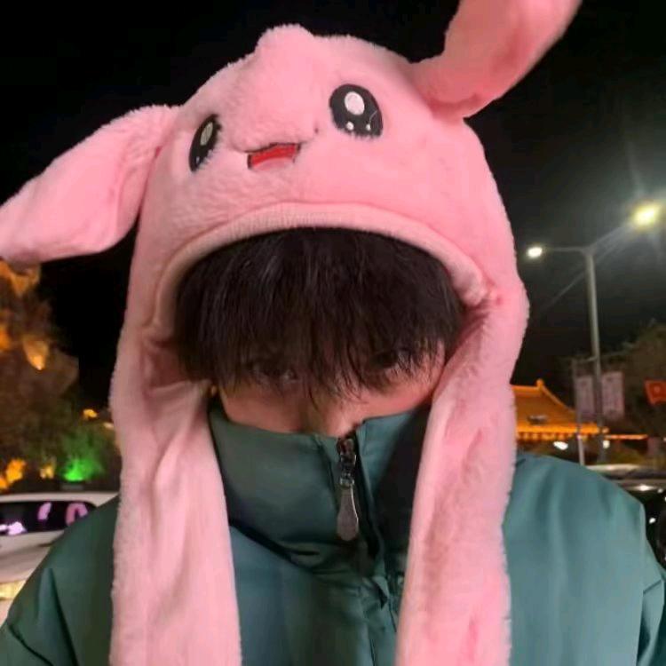 彬彬.
