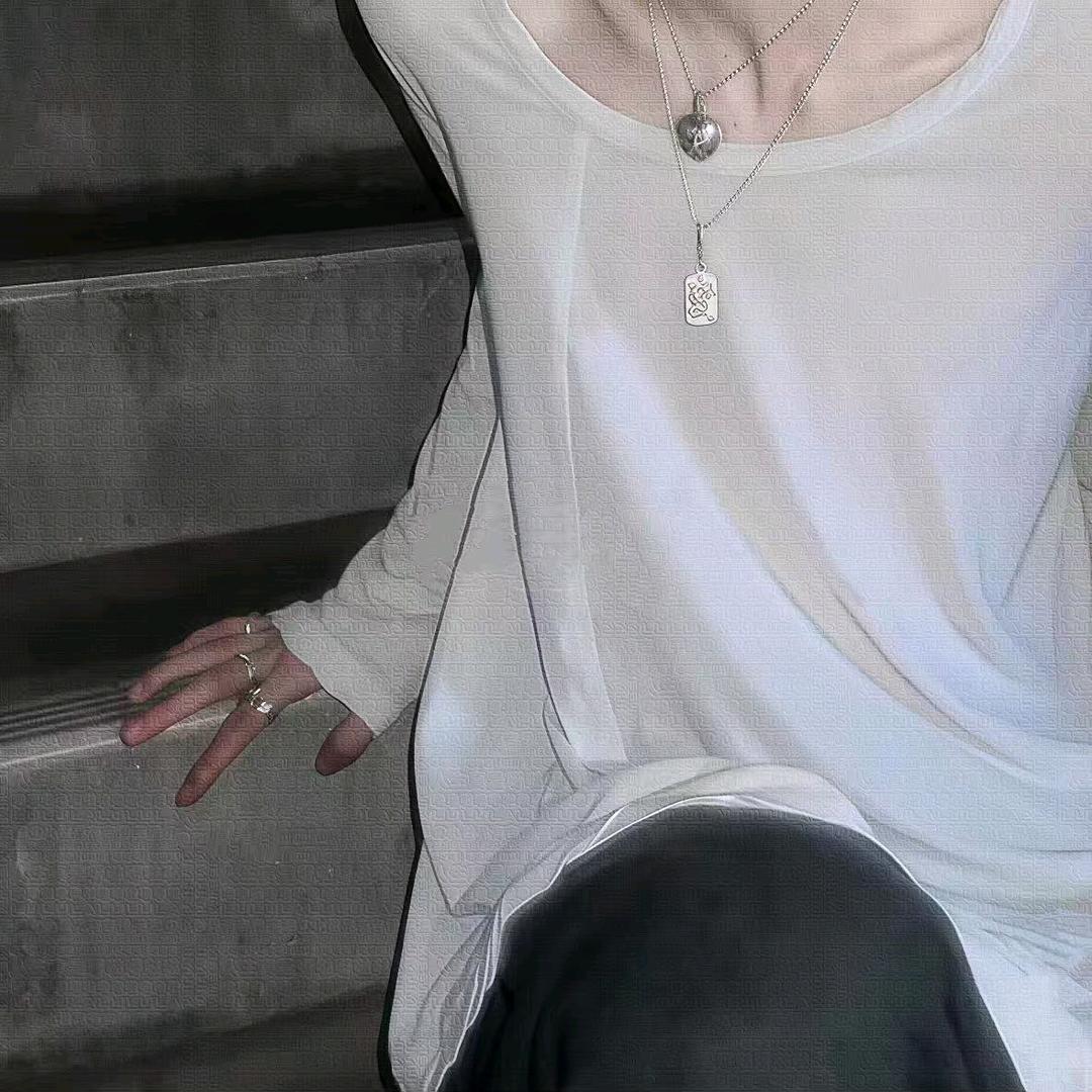 愈.