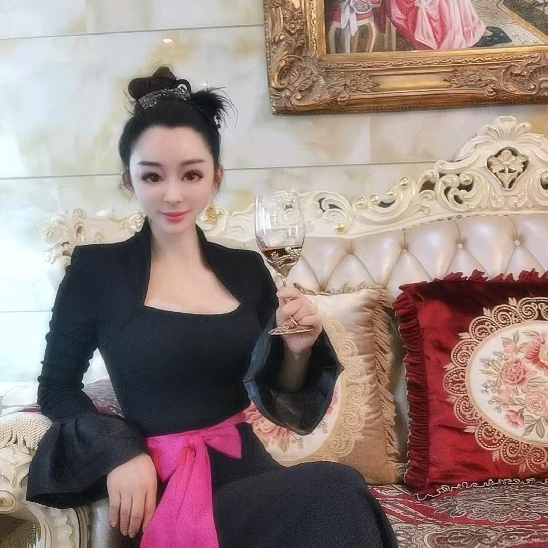 杨总（人力资源：升学就业+国内外矿贸易）