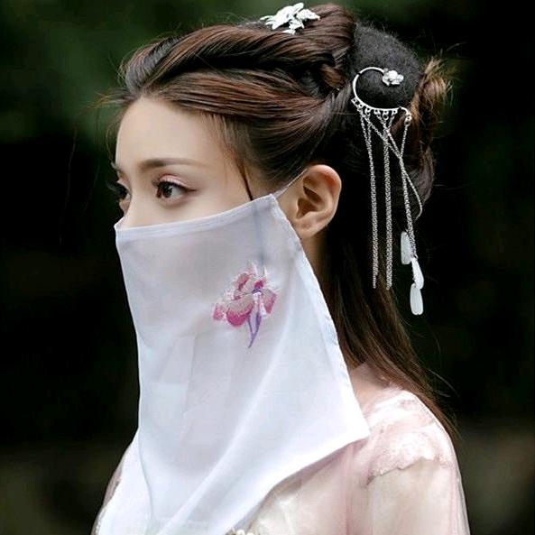 林 夕