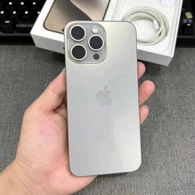潘一