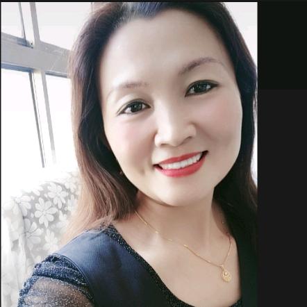 王家二姑娘《专业跨区收割水稻小麦……》