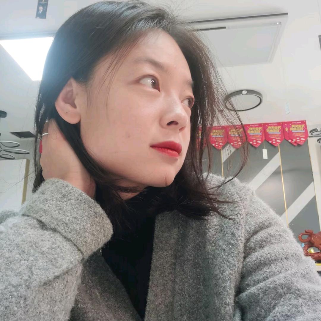 周至五光十色照明 西蒙电气开关