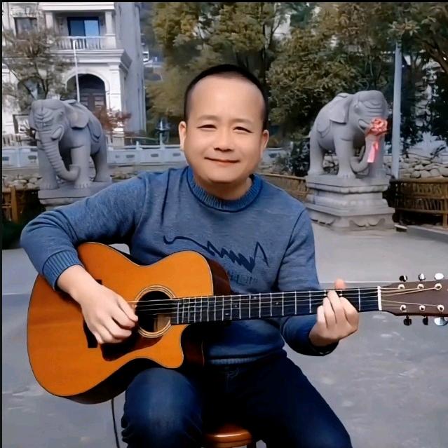@是呆辉呀