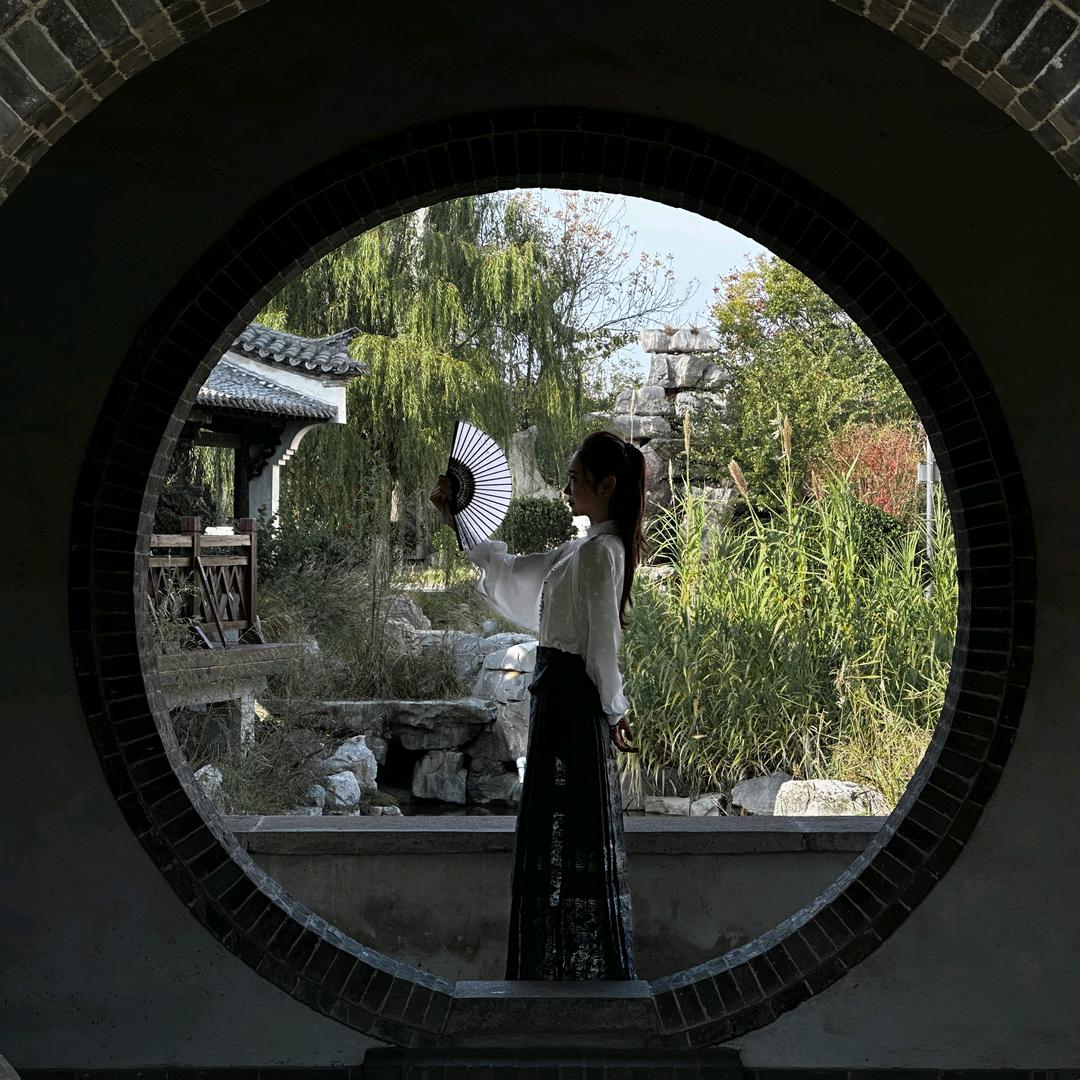 爱瑜伽的婷婷