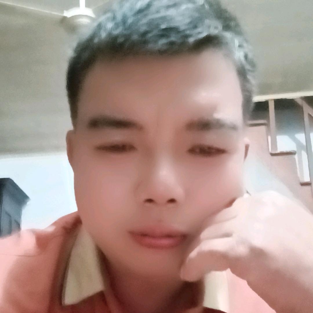 龙哥；手机摄影