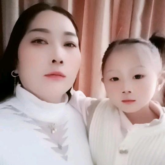 😭😭😭😭云南单亲妈妈。别人都不要