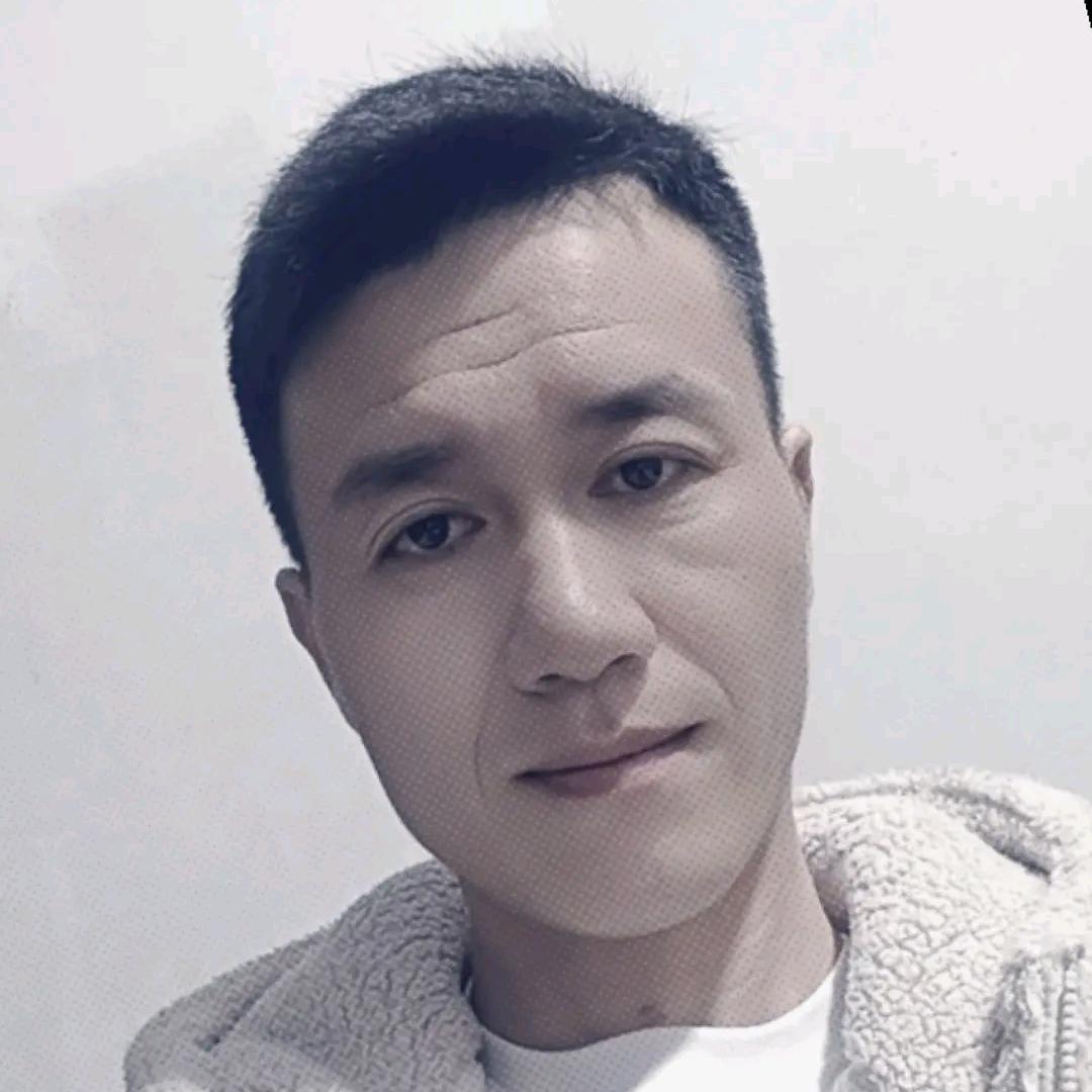 一个姓黄的男人