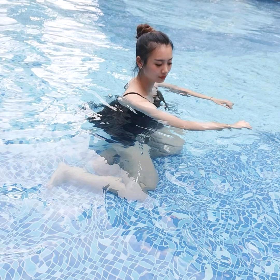 莉文 莉文
