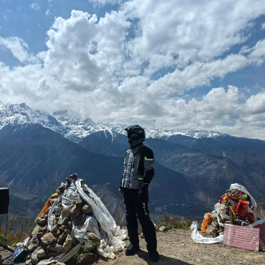 流浪在西藏的老胡