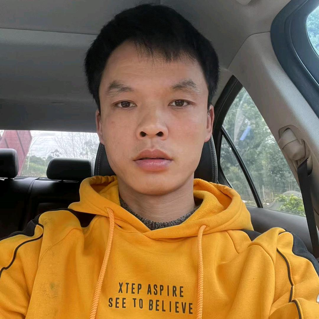 刘林（双节半挂模拟倒车）