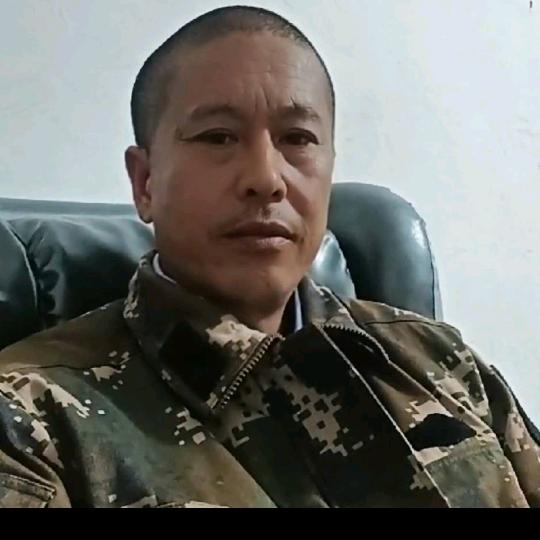 烟锅，巴最烫人