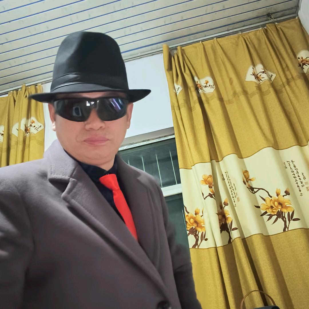 礼帽哥