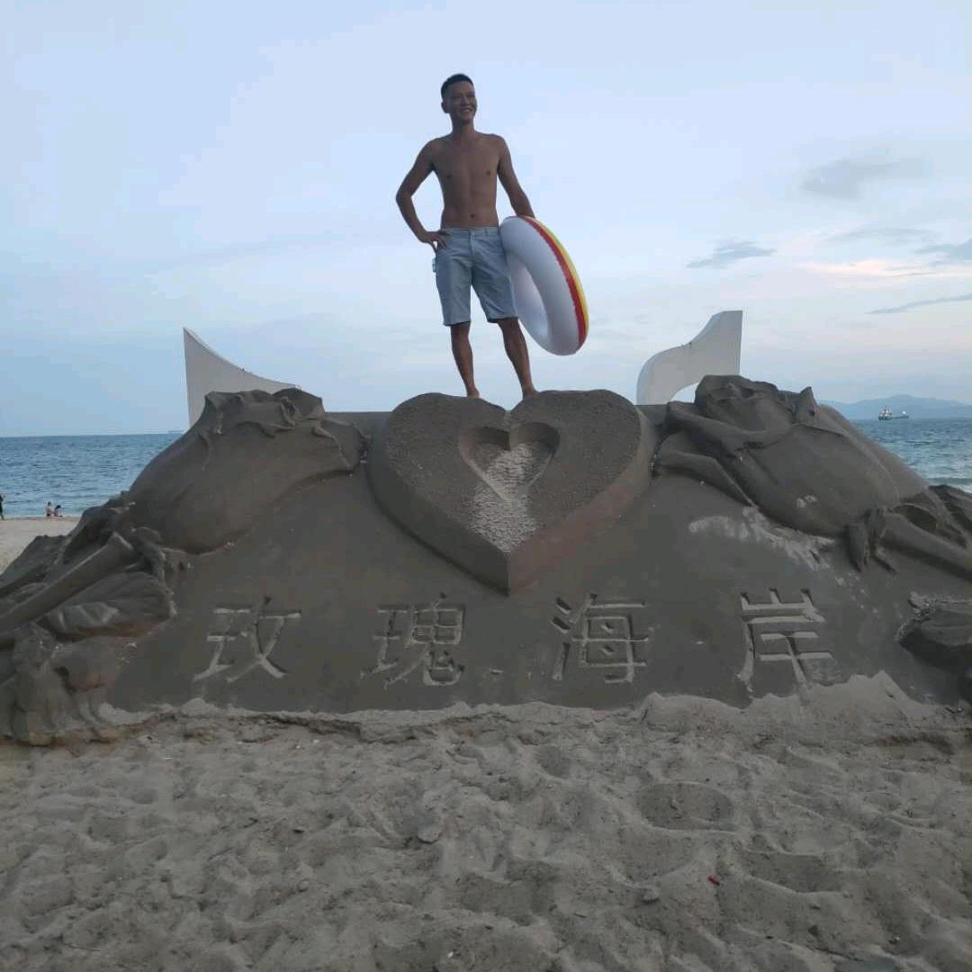 @素颜浅笑
