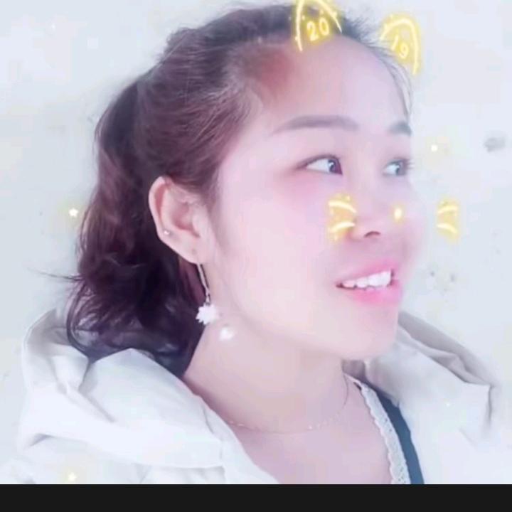 明月￥