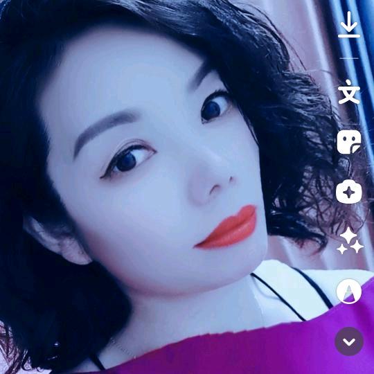 绽放的玫瑰（黄姐）女人裳女装店