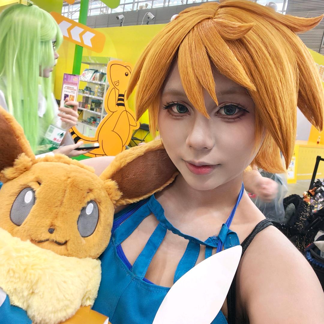 叶绿绿⬮ ⩊ ⬮