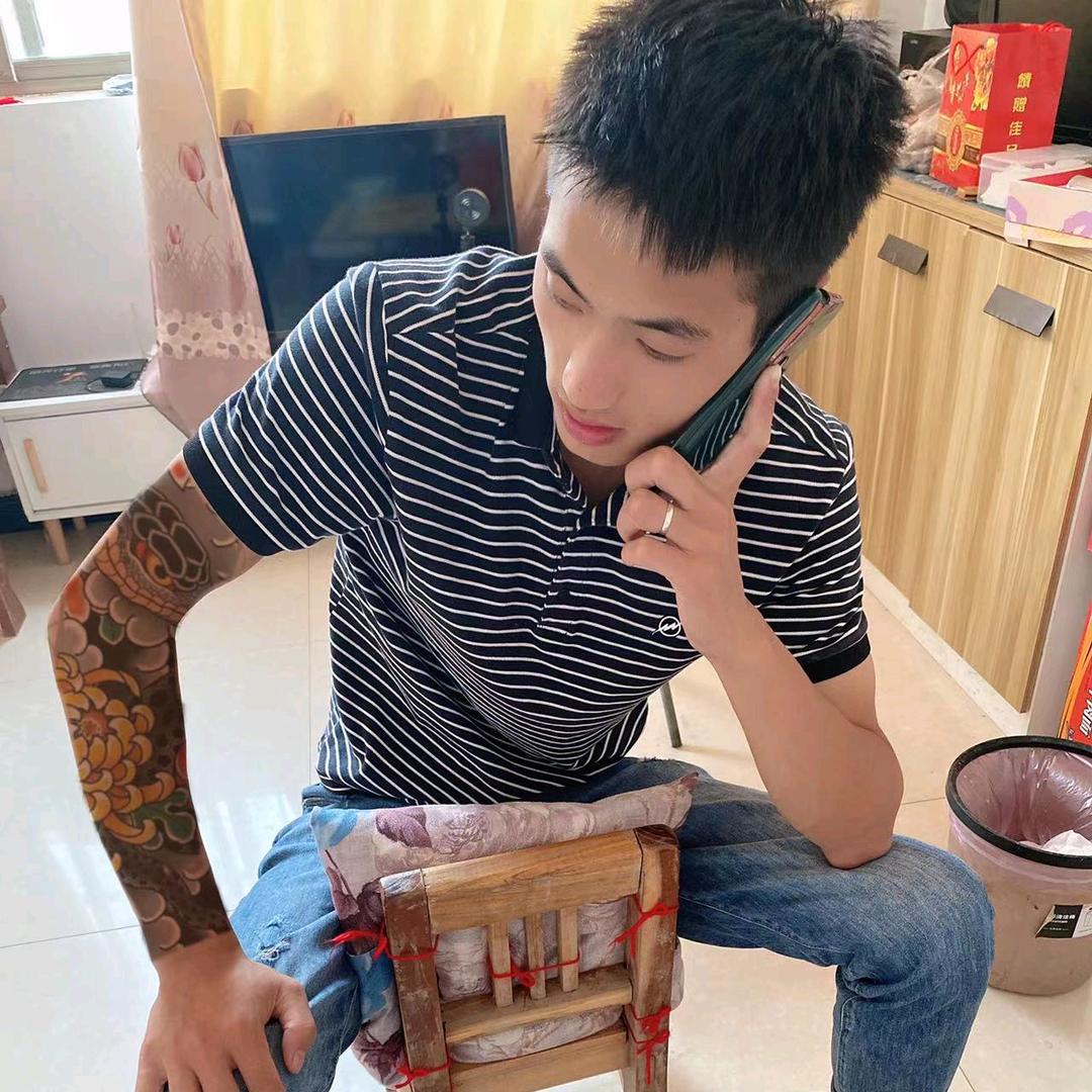 小李哦