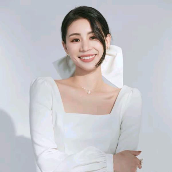 麦芽mayya plus穿搭工作室