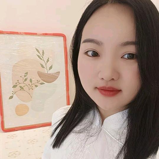 @设计师–戴小戴
