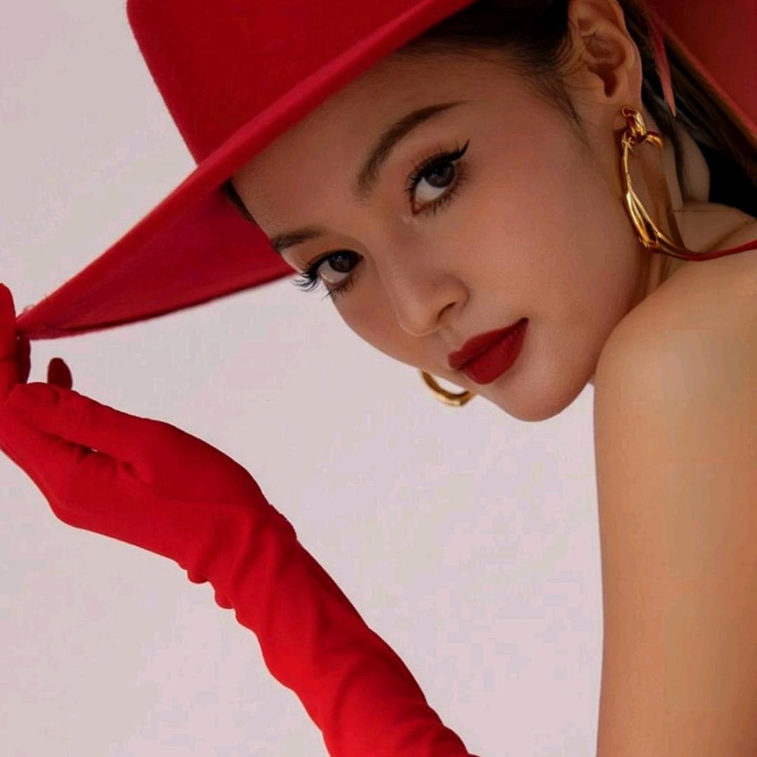 𝑯𝒂𝒍𝒊𝒅𝒂