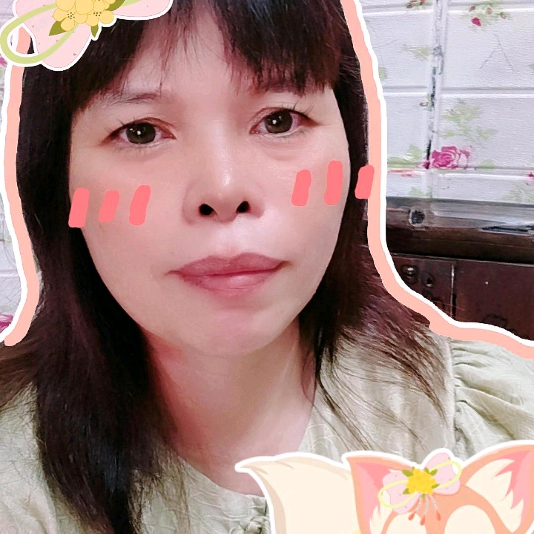 宝贝诗欣）
