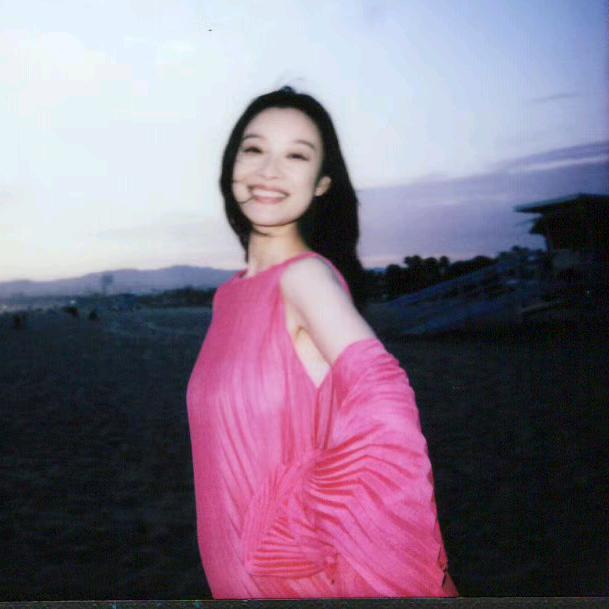 竦峙