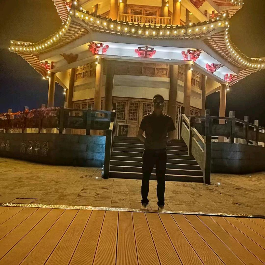 雄鹰包业