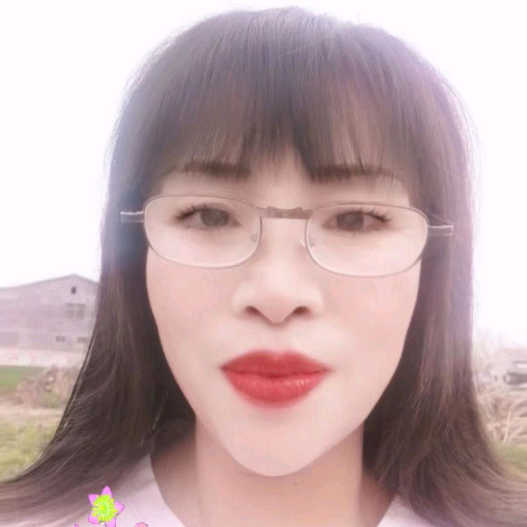 王二嫂爱唱小号