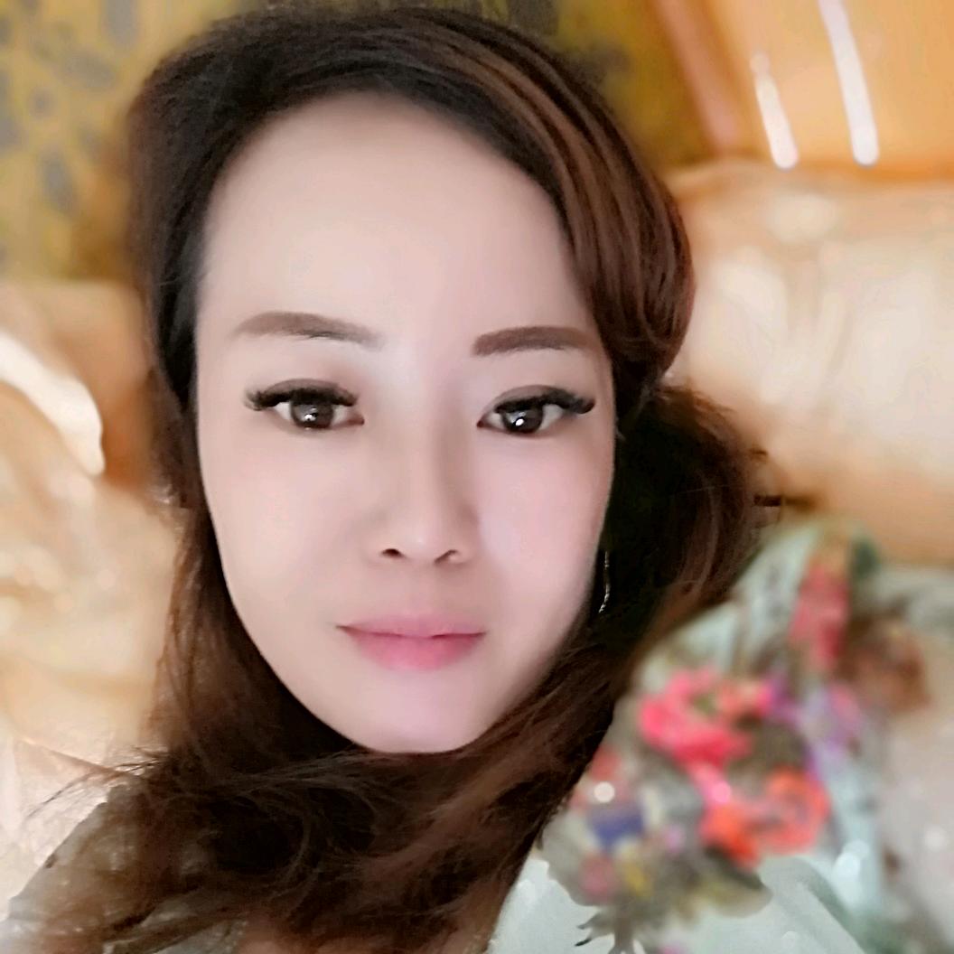 黄秋香