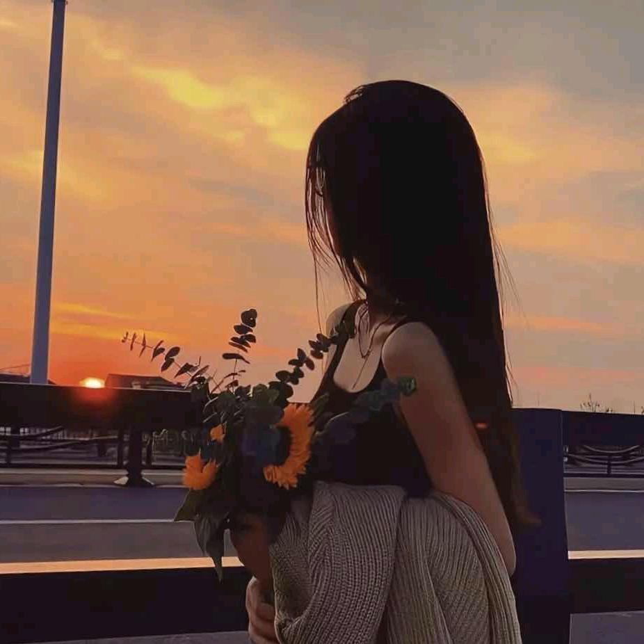 灵儿(இωஇ )