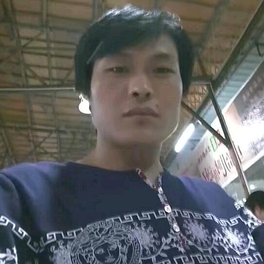 善解人依