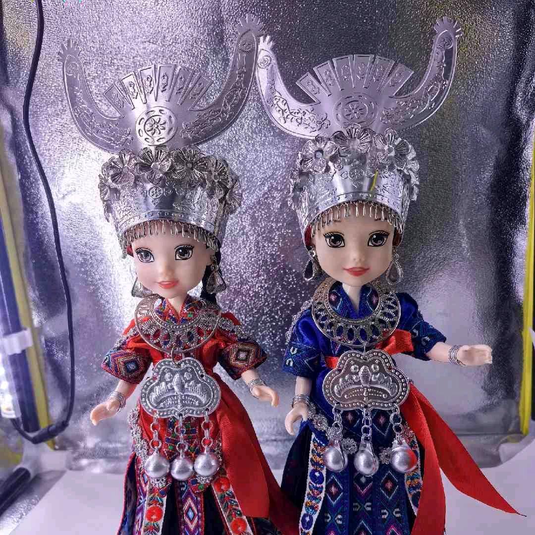 江丽手工56民族娃娃