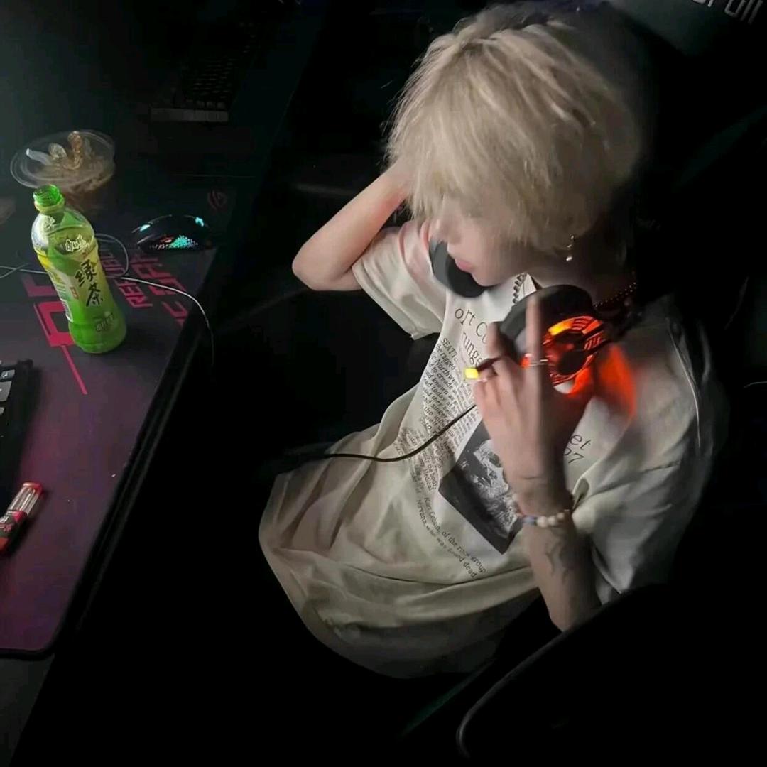 忘忧丶柠檬（8.18生日版）