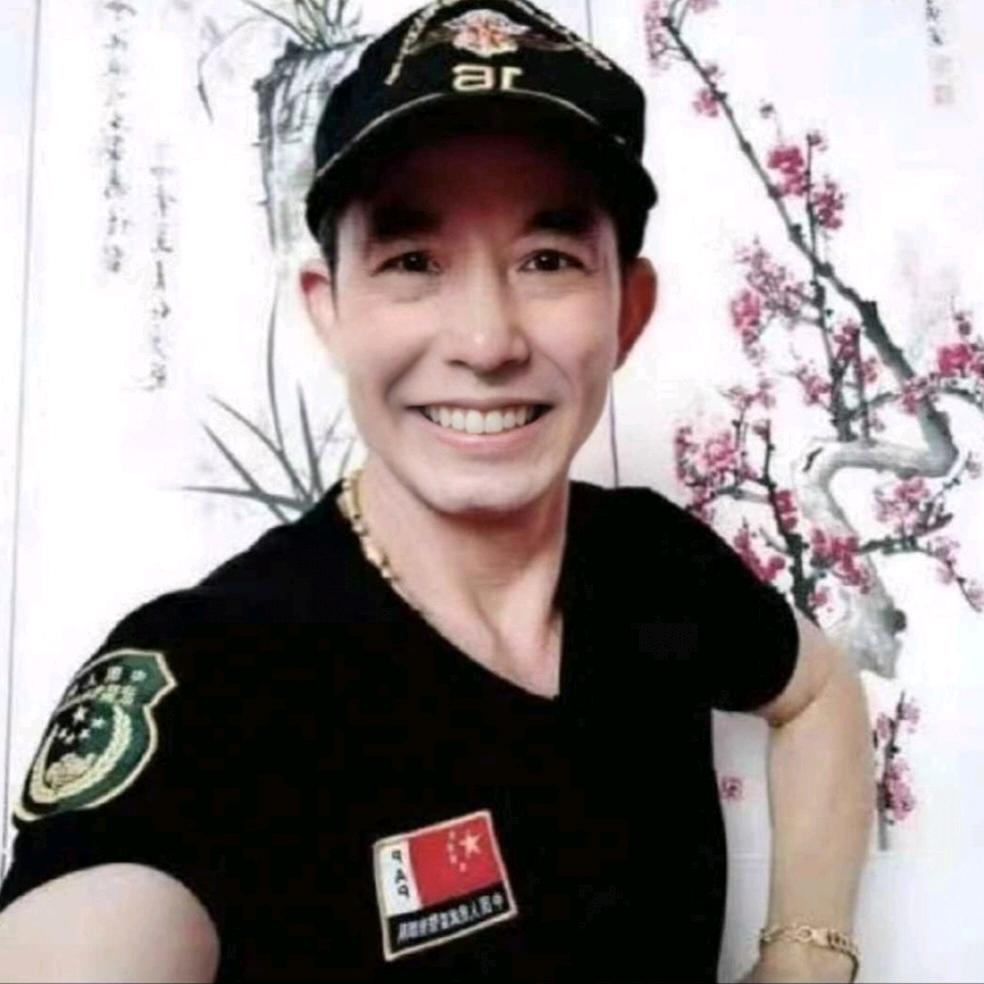 雷厉风行《每晚七点直播》