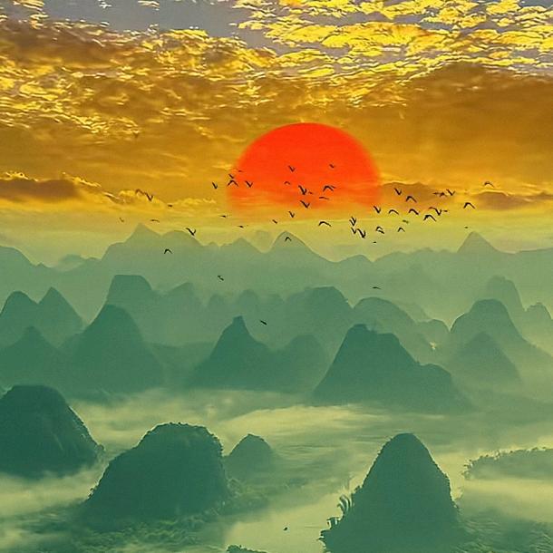 每天都是星期八