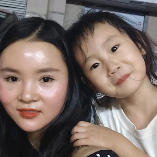 英英 哈 ！！！