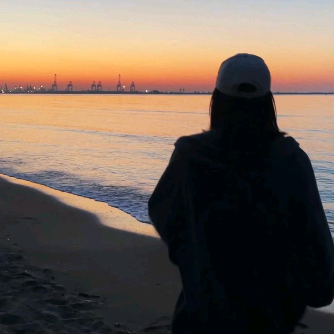 晚风吹过的夏天💃💃