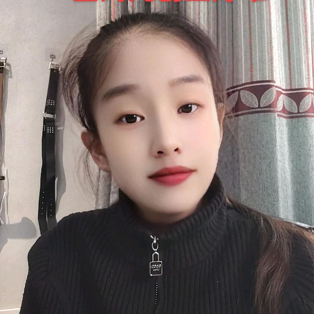 李马卖女装的二妮