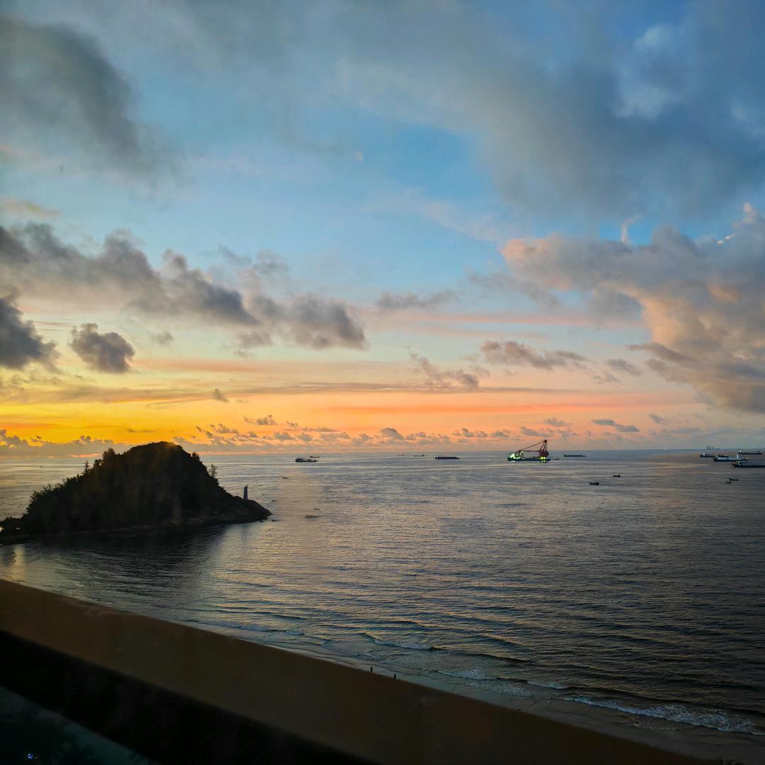 冰🧊糖🍬Shirley🍐