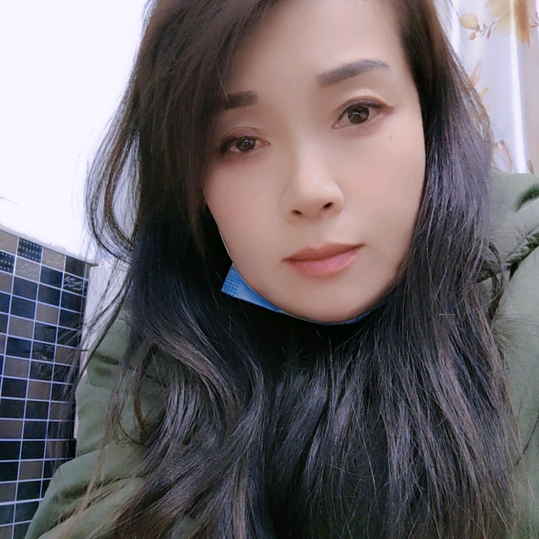 单文芳  橱窗好物任你选