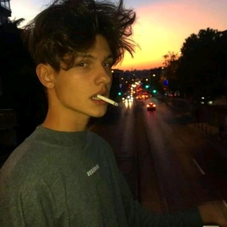 Whaoe.