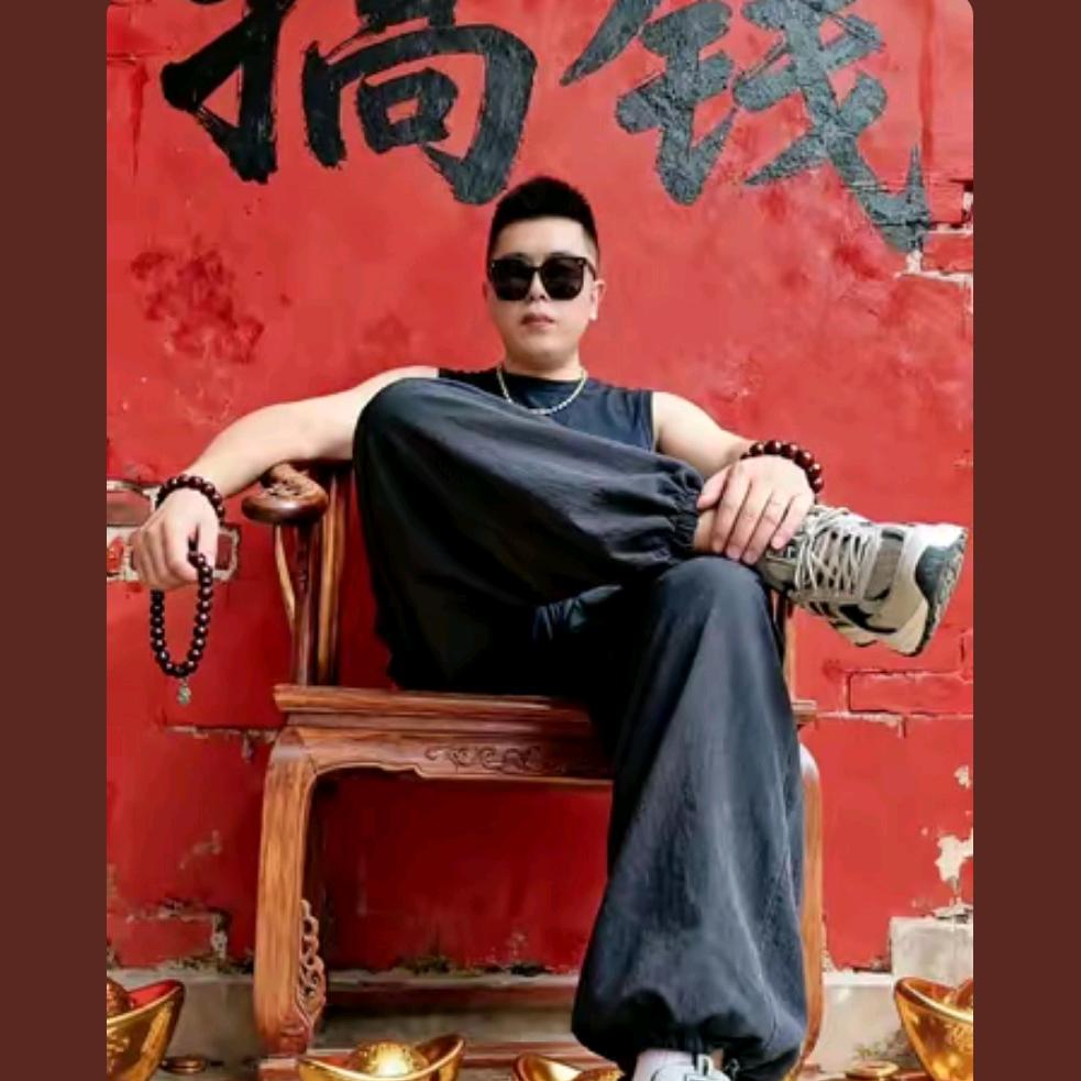 草根段子手小马哥