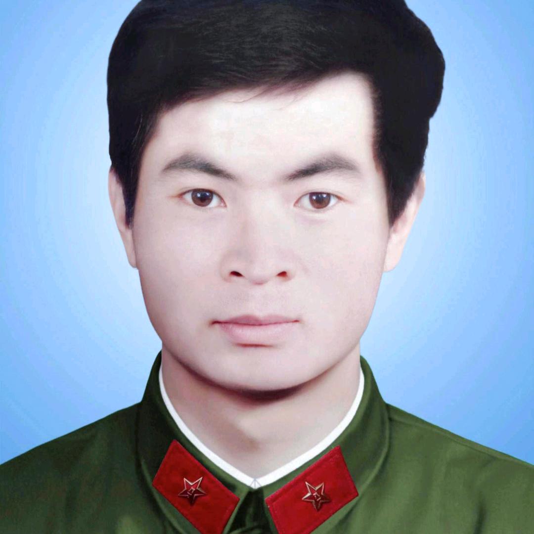 黄朝忠